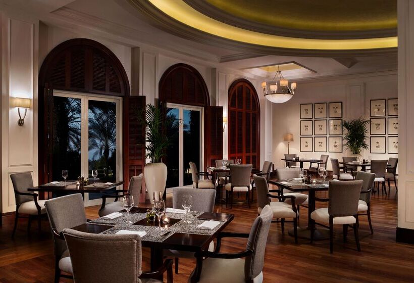 酒店 The Ritz-Carlton, Dubai