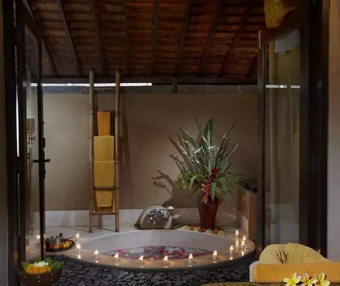 Hotel The Sungu Resort & Spa