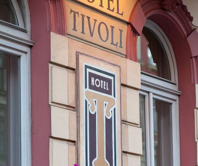 هتل Tivoli Prague