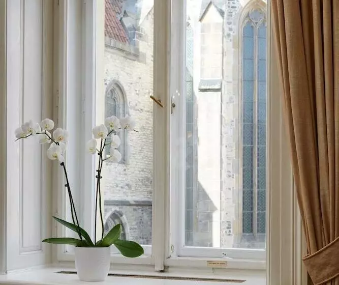 Ventana Hotel Prague