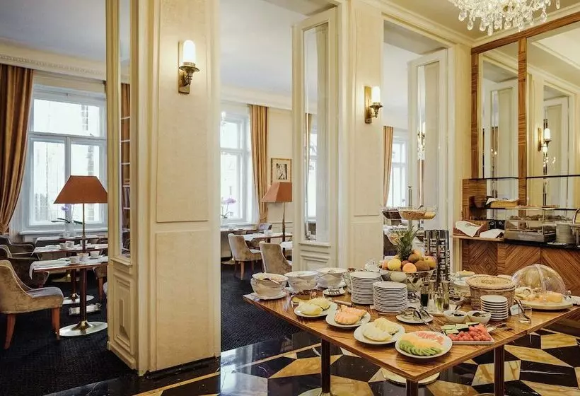 Ventana Hotel Prague