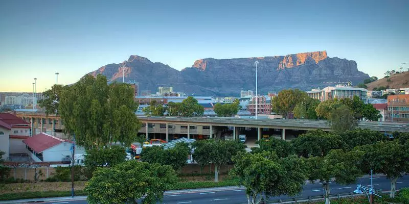 فندق Waterfront Village