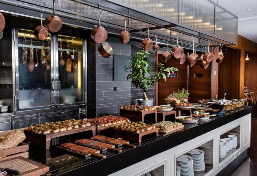 Millennium Court, Budapest  Marriott Executive Apartments