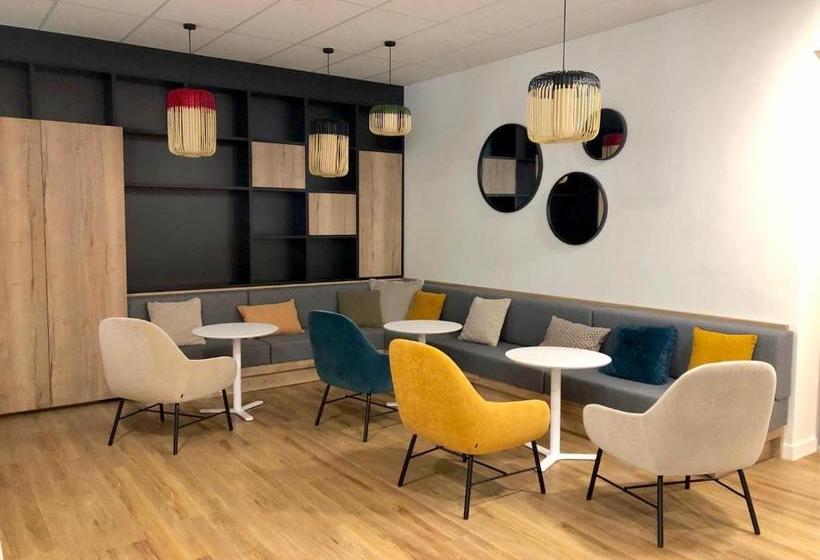 Biarritz Atlantique Lycée Hotelier Management School