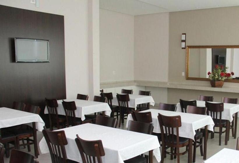 Отель Primavera