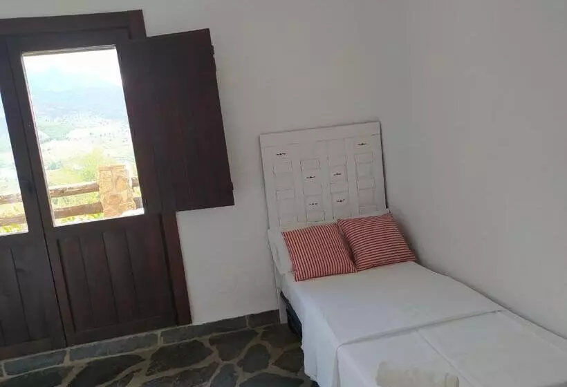 Hotelli La Marmita De Ahlam