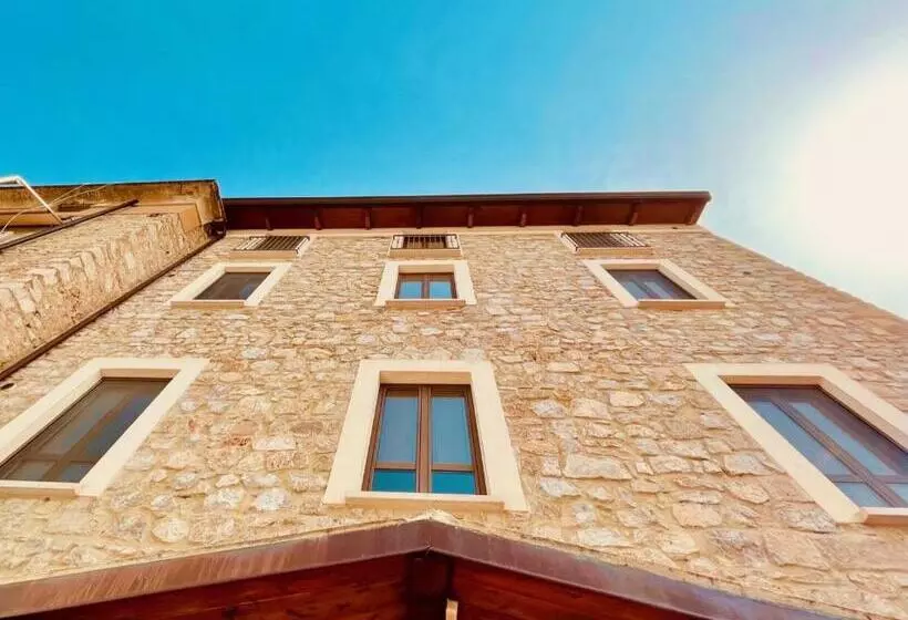 ペンション Affittacamere Casa Di Elide