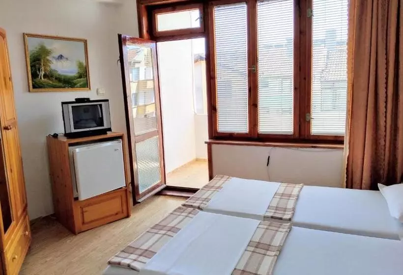 ペンション Guest House Dzhegosh