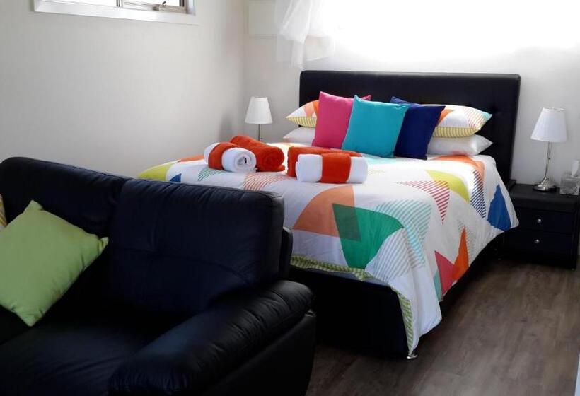 مبيت وإفطار Bass Coast Country Cottages