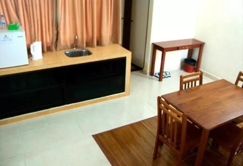 Pension Putra Putri Lodge