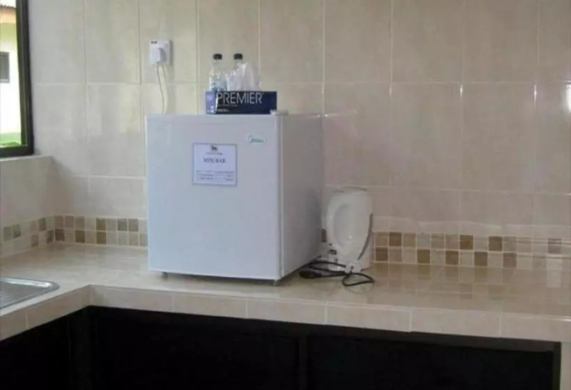 Pension Putra Putri Lodge