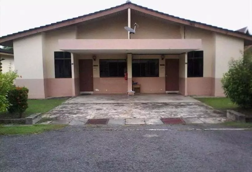 Pension Putra Putri Lodge