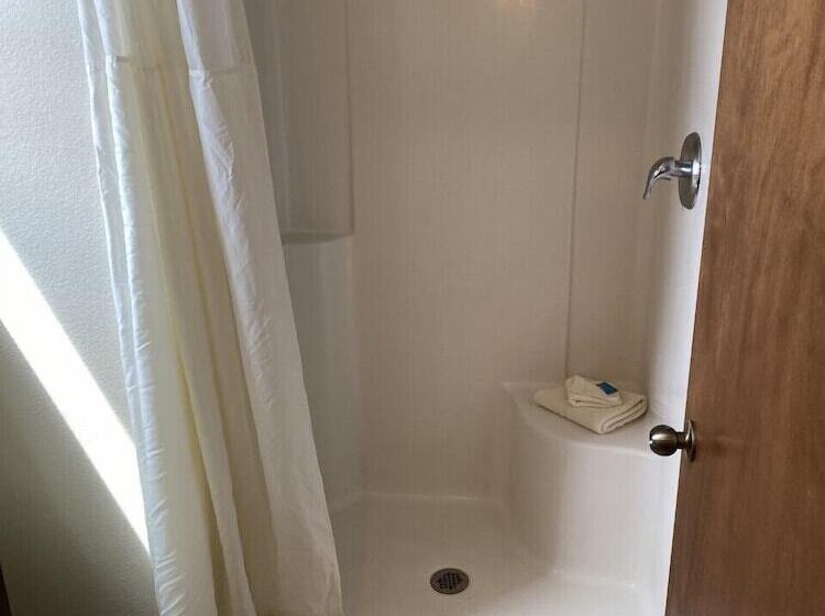 South Platte Cabins & Kennels