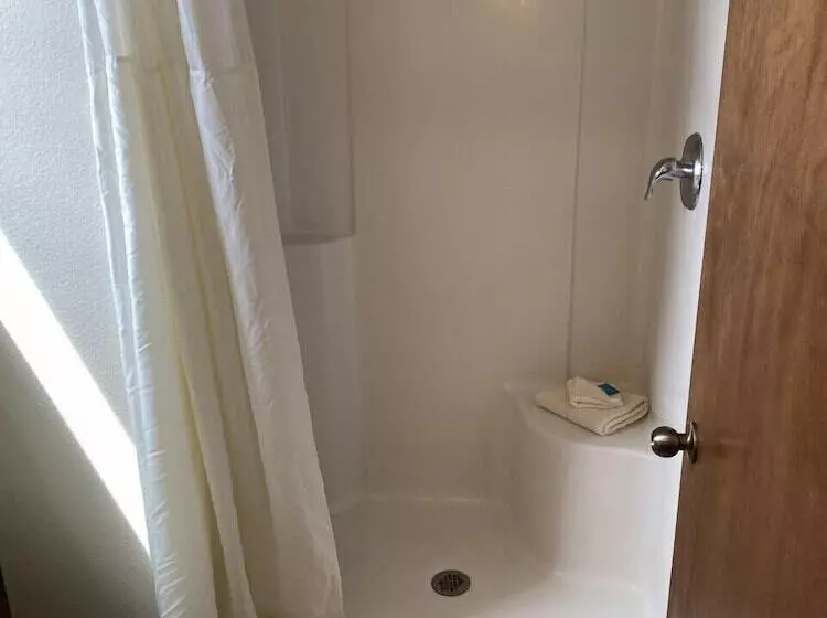 South Platte Cabins & Kennels