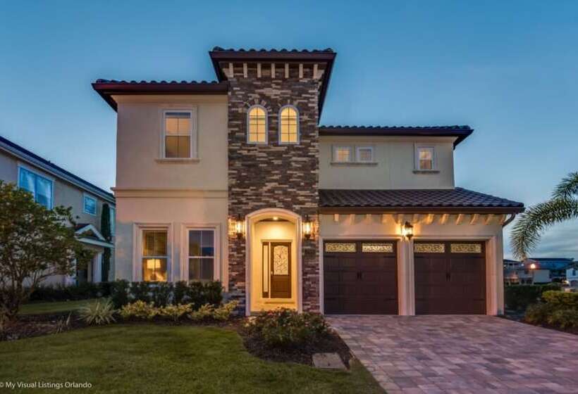 7 Bdrmstheatergamermpoolmansion