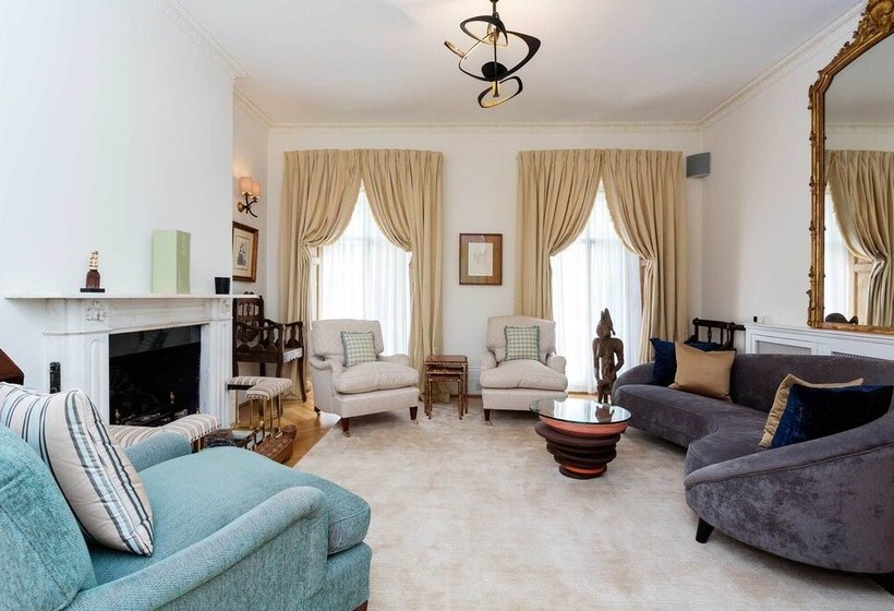 A Belgravia Abode