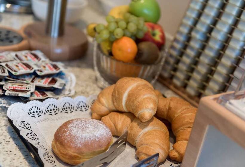 Apartments Garni Alpenrose