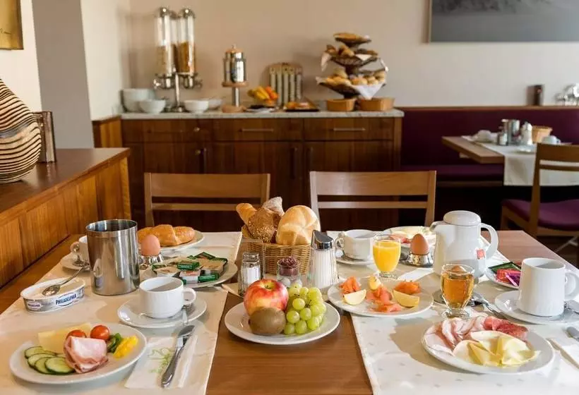 Apartments  Garni Alpenrose