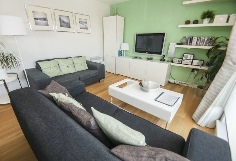 Clock Tower 2 Central By Brighton Holiday Lets