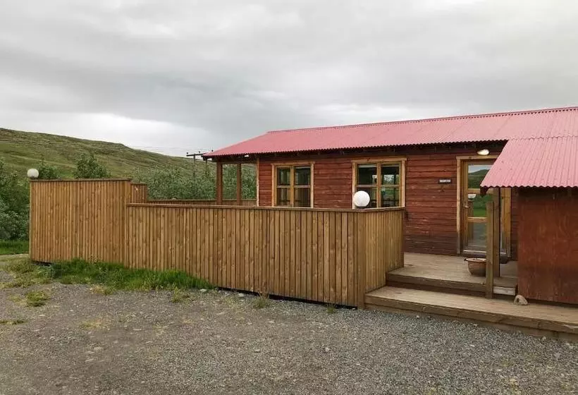 Einishus Cottages