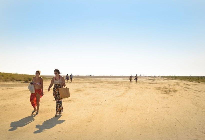 فندق Camping De L'espiguette