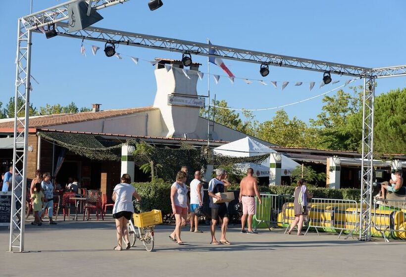 فندق Camping De L'espiguette