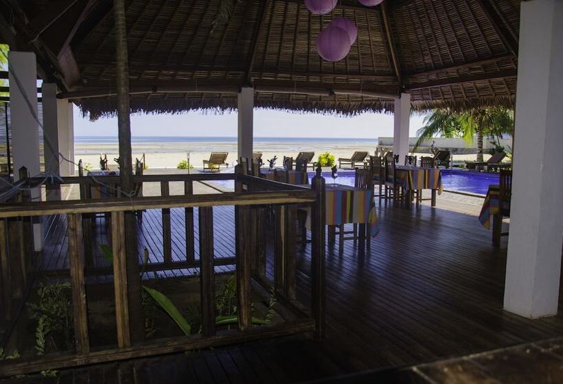 هتل Le Moya Beach