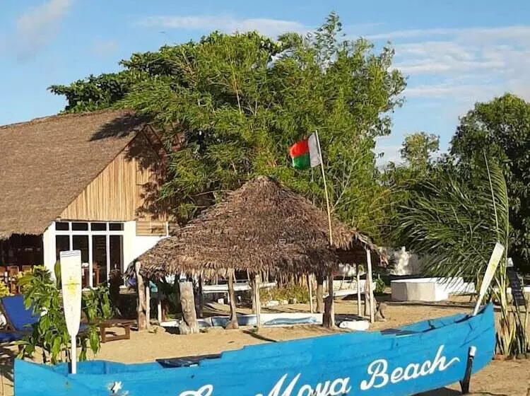 هتل Le Moya Beach