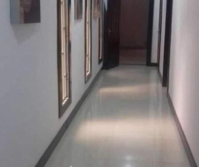 Paramount Luxury Serviced Apartment