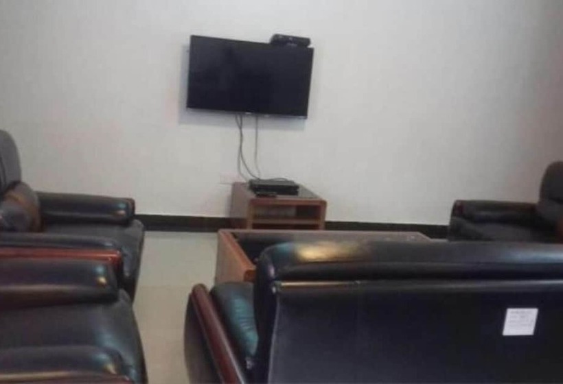 Paramount Luxury Serviced Apartment