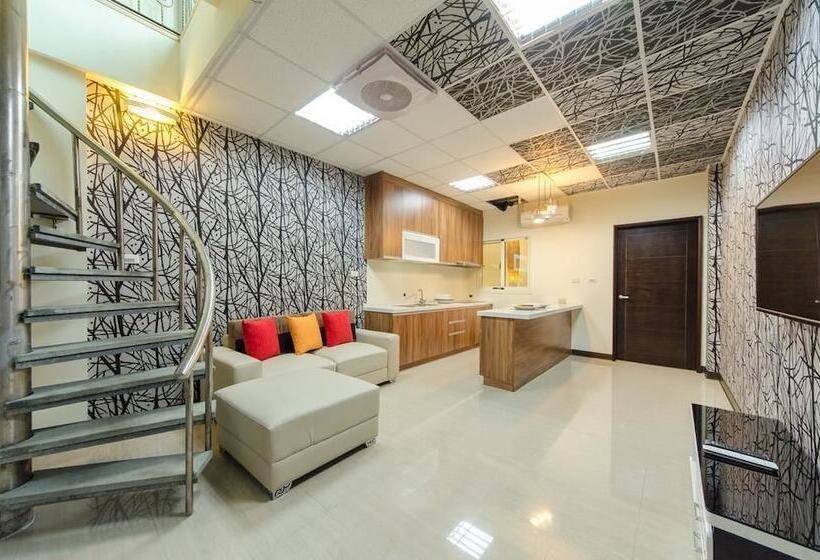 پانسیون T.t. House