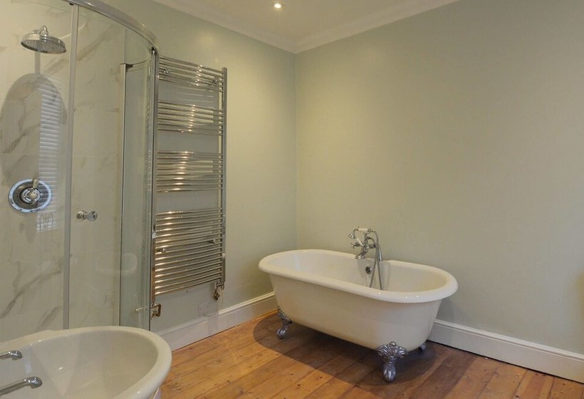 Резиденция Rosevean House