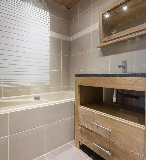اقامتگاه Résidence Le Sérac Val Thorens