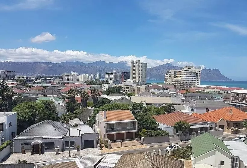 Villa Blanca