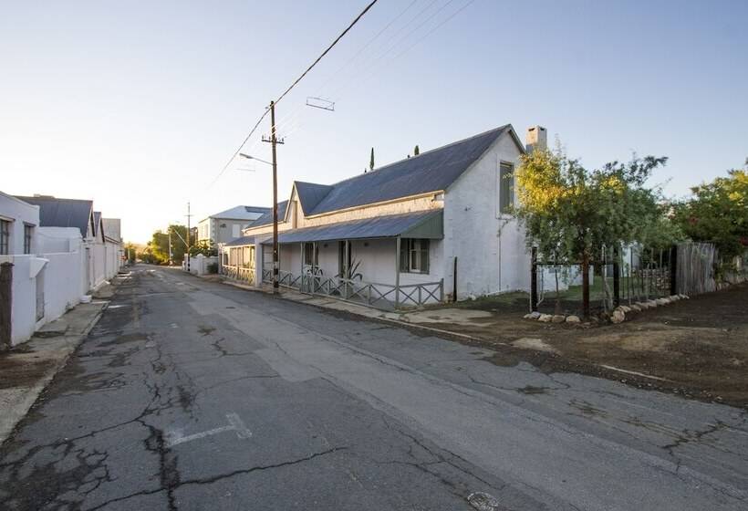 African Relish Cottages