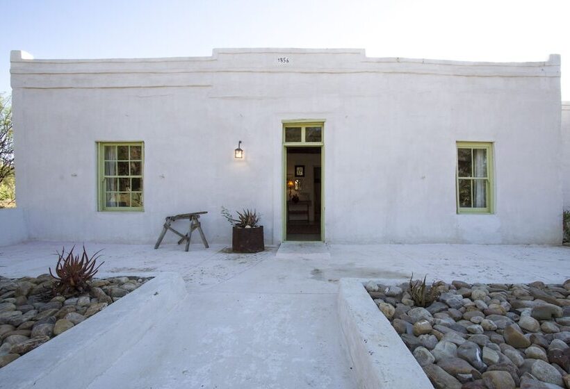 African Relish Cottages