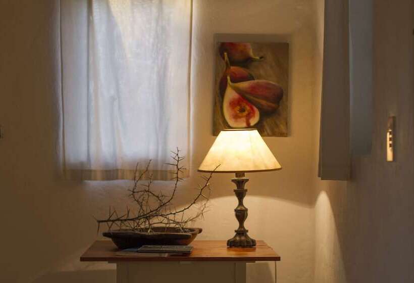 African Relish Cottages