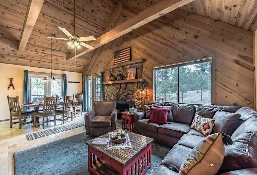 Casa Del Rey  Three Bedroom Cabin With Hot Tub