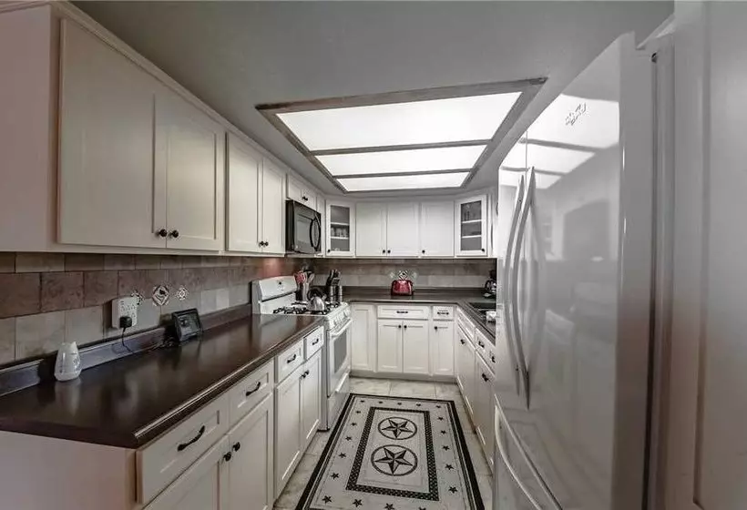 Casa Del Rey  Three Bedroom Cabin With Hot Tub