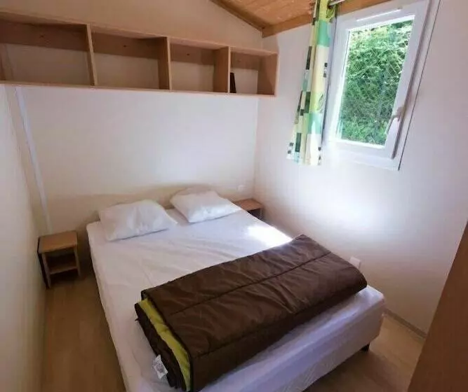 هتل A La Rencontre Du Soleil  Camping