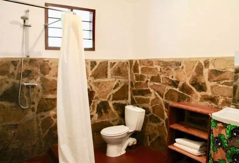 Hotelli Camp Bastian