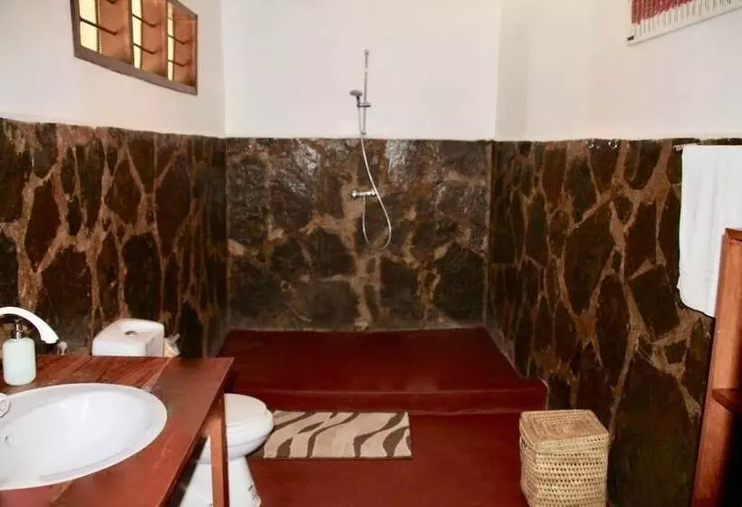 Hotelli Camp Bastian