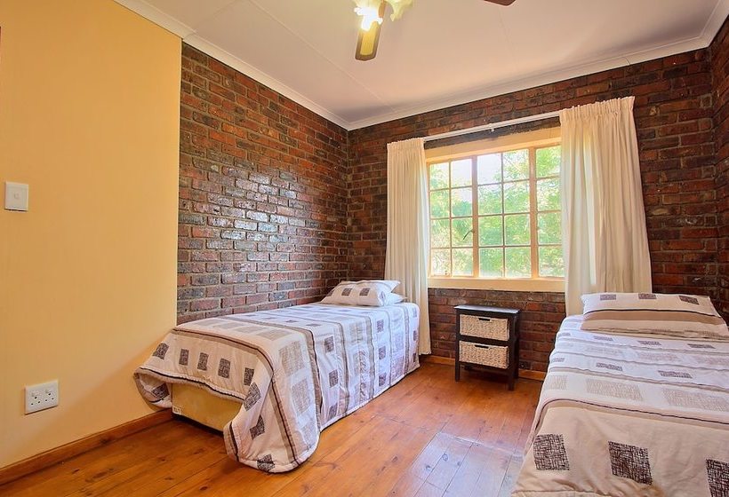 Отель Elangeni Holiday Resort