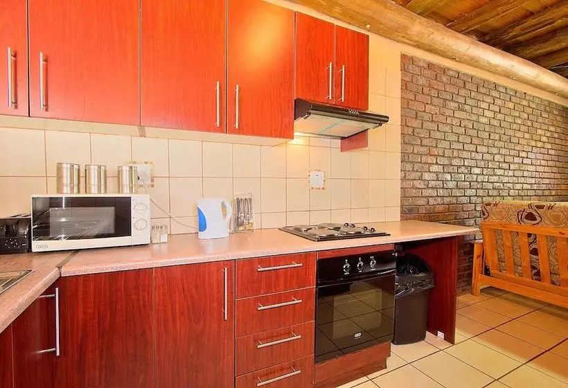 Hotelli Elangeni Holiday Resort