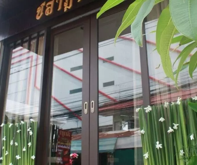 Hotelli Rooftop Room