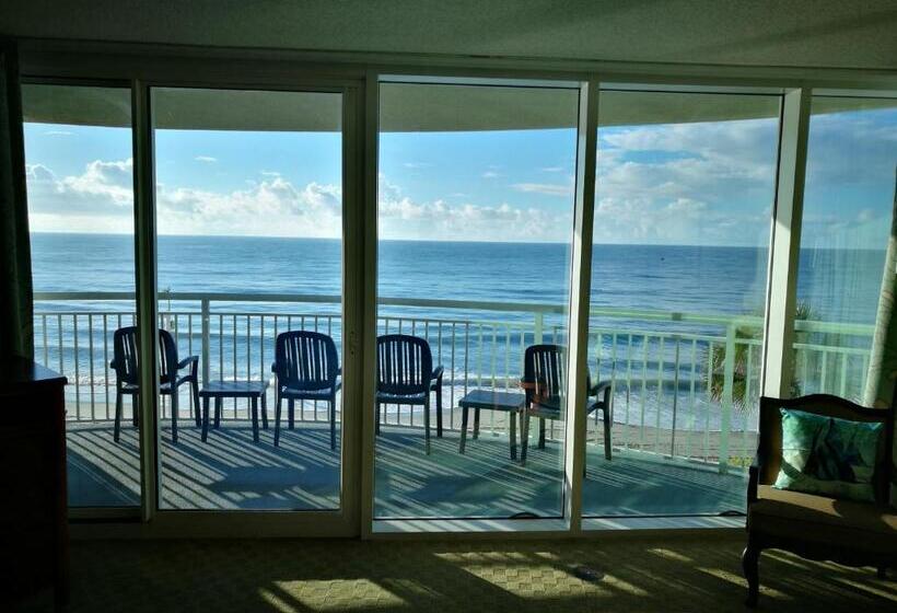 هتل Sandy Beach Resort