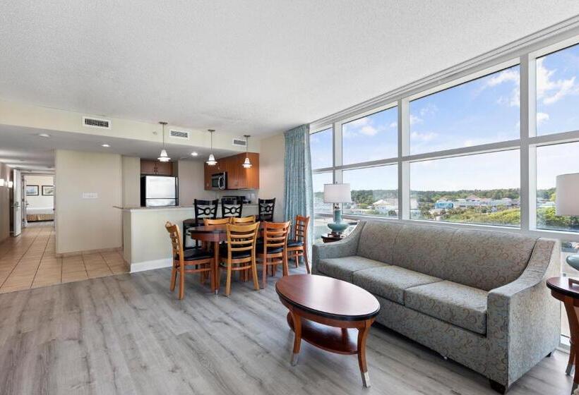 هتل Sandy Beach Resort