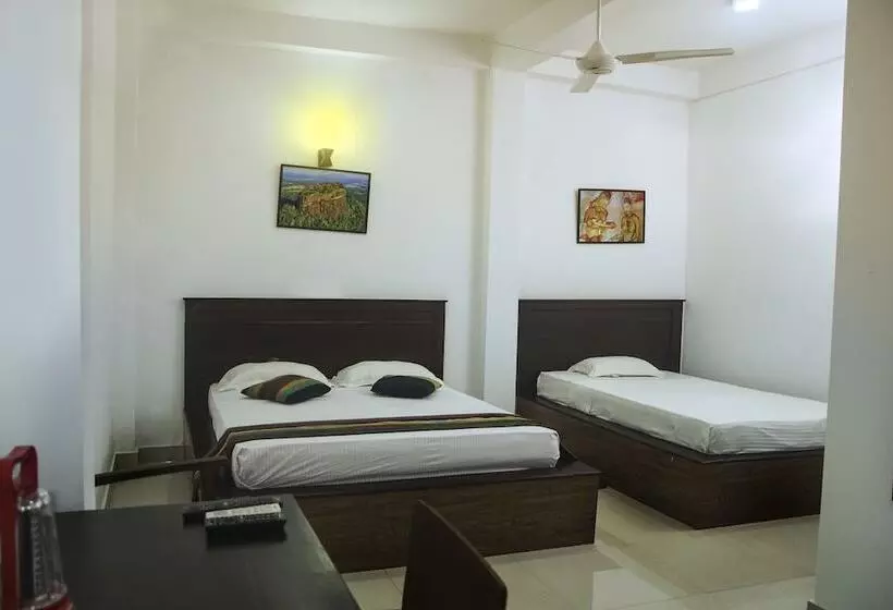 هتل Thammanna Eco Cabins