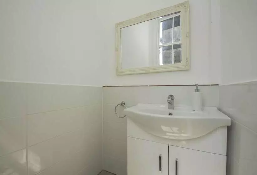 Mucky Duck House Central By Brighton Holiday Lets