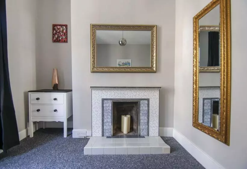 Mucky Duck House Central By Brighton Holiday Lets